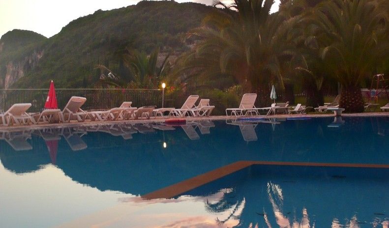 Blue Princess Hotel And Suites Liapades Buitenkant foto