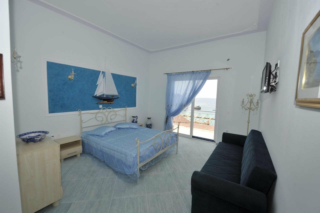 Blue Princess Hotel And Suites Liapades Buitenkant foto